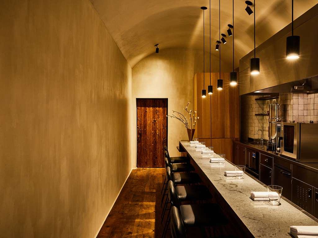 The Siren Hotel, An Ash Hotel Detroit Restoran gambar